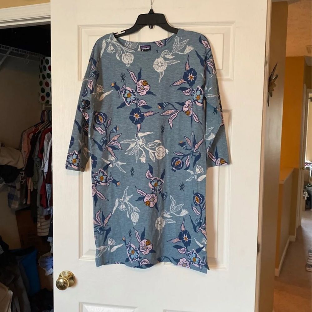 Patagonia floral dress M